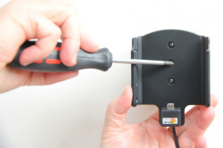 Support téléphone voiture Motorola Moto G5 Plus avec adaptateur allume cigare et câble USB. Réf 521957