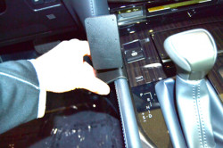Fixation voiture Proclip Brodit Lexus LX Series. Réf 835434