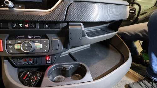 Fixation véhicule DAF XD, XF, XG, XG+. Réf Brodit 856258