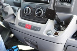 Fixation pour Fiat Ducato. Réf Brodit 216060