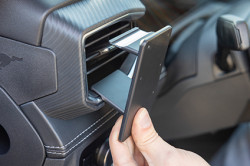 ProClip pour Ford Mustang. Réf Brodit 805976