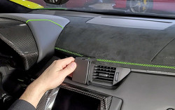 Fixation proclip Lamborghini Aventador. Réf Brodit 855744