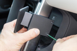 ProClip pour Land Rover Discovery Sport. Réf Brodit 856159