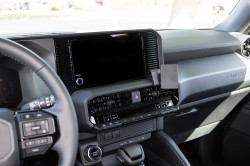 Fixation voiture proClip pour Toyota LandCruiser 250. Réf Brodit 856117