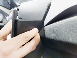 Fixation proclip McLaren 720S. Réf Brodit 855725