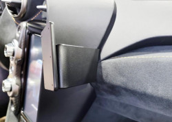 Fixation proclip McLaren 720S. Réf Brodit 855725