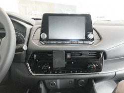 Fixation voiture Nissan Qashqai. Réf Brodit 855697