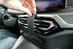 Fixation véhicule BMW Serie 3 G20, G21, G28. Réf Brodit 855754