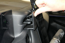 ProClip pour Honda e:Ny1. Réf Brodit 856034