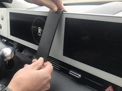 Fixation voiture Hyundai Ioniq 5. Réf Brodit 855695