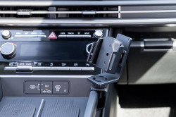 Fixation voiture Hyundai Sante Fe. Réf Brodit 836091