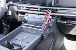 Fixation voiture Hyundai Sante Fe. Réf Brodit 836091