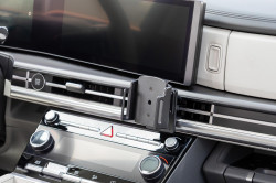 Fixation voiture Hyundai Sante Fe. Réf Brodit 856090
