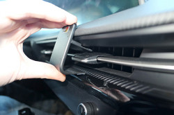 Fixation Kia EV6. Réf Brodit 855729