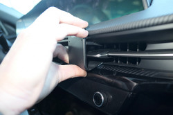 Fixation Kia EV6. Réf Brodit 855729