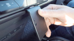 Fixation voiture ProClip Kia EV9. Réf Brodit 856324