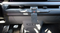 Fixation voiture ProClip Kia EV9. Réf Brodit 856324