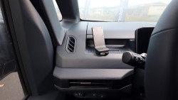 Fixation Kia Passenger. Réf Brodit 806255