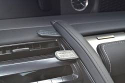 Fixation voiture Lexus LC Series. Réf Brodit 855377