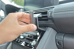 Fixation Lexus IS Series. Réf Brodit 855895