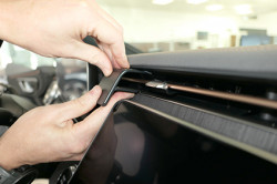 Fixation voiture pour Mercedes Benz EQE/EQS. Réf Brodit 855814