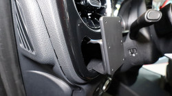 ProClip pour Mercedes Benz Vito. Réf Brodit 806042