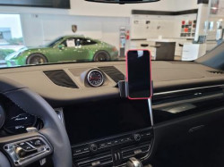 Fixation voiture Porsche Macan. Réf Brodit 855685