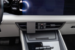 Fixation voiture ProClip pour Porsche Macan. Réf Brodit 856136
