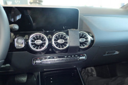 Fixation voiture Skoda Enyaq IV. Réf Brodit 855679