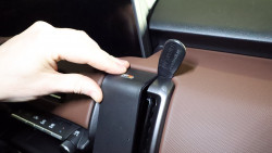 Fixation véhicule Suzuki E Vitara. Réf Brodit 856265
