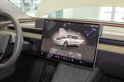 Fixation voiture Tesla 3. Réf Brodit 856113