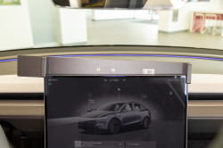 Fixation véhicule Tesla Model Y. Réf Brodit 856290
