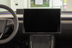 Fixation véhicule Tesla Model Y. Réf Brodit 856290