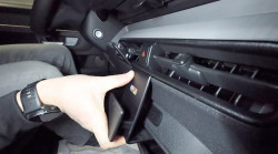 Fixation véhicule Volkswagen ID Buzz Cargo. Réf Brodit 856271
