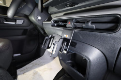 Fixation véhicule Volkswagen ID Buzz Cargo. Réf Brodit 856271