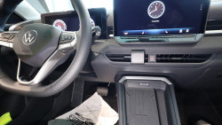 Fixation véhicule Volkswagen T-Roc. Réf Brodit 856270