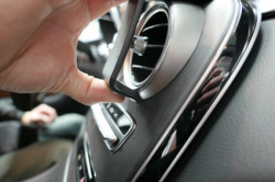 Fixation proclip Mercedes Benz GLC-Class. Réf Brodit 855606