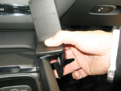 Fixation voiture Volvo XC60. Réf Brodit 835343