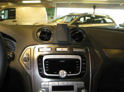 Accessoires de montage  Brodit Ford Mondeo Accessoires de montage Réf 213460