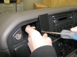 Accessoires de montage  Brodit Scania G-series Accessoires de montage Réf 313475