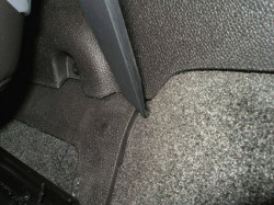 Fixation voiture Proclip  Brodit Chevrolet Avalanche  SEULEMENT pour les modèles avec console de plancher. Réf 833842