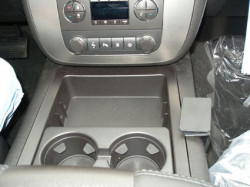 Fixation voiture Proclip  Brodit Chevrolet Avalanche  SEULEMENT pour les modèles avec console de plancher. Réf 833842