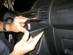 Fixation voiture Proclip  Brodit Opel Zafira A Réf 852714