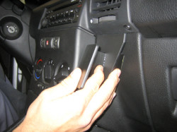 Fixation voiture Proclip  Brodit Opel Zafira A Réf 852714