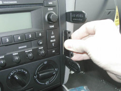 Fixation voiture Proclip  Brodit Volkswagen Bora Réf 852808