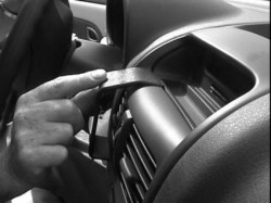 Fixation voiture Proclip  Brodit Renault Clio II Réf 852934