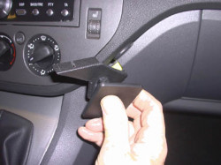 Fixation voiture Proclip  Brodit Ford C-Max Réf 853354