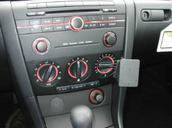 Fixation voiture Proclip  Brodit Mazda 3 Réf 853371