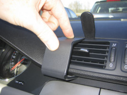 Fixation voiture Proclip  Brodit Volkswagen CC Réf 853603