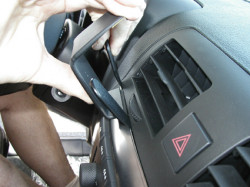 Fixation voiture Proclip  Brodit Hummer H3 Réf 853702